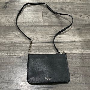 Eva Chain Crossbody